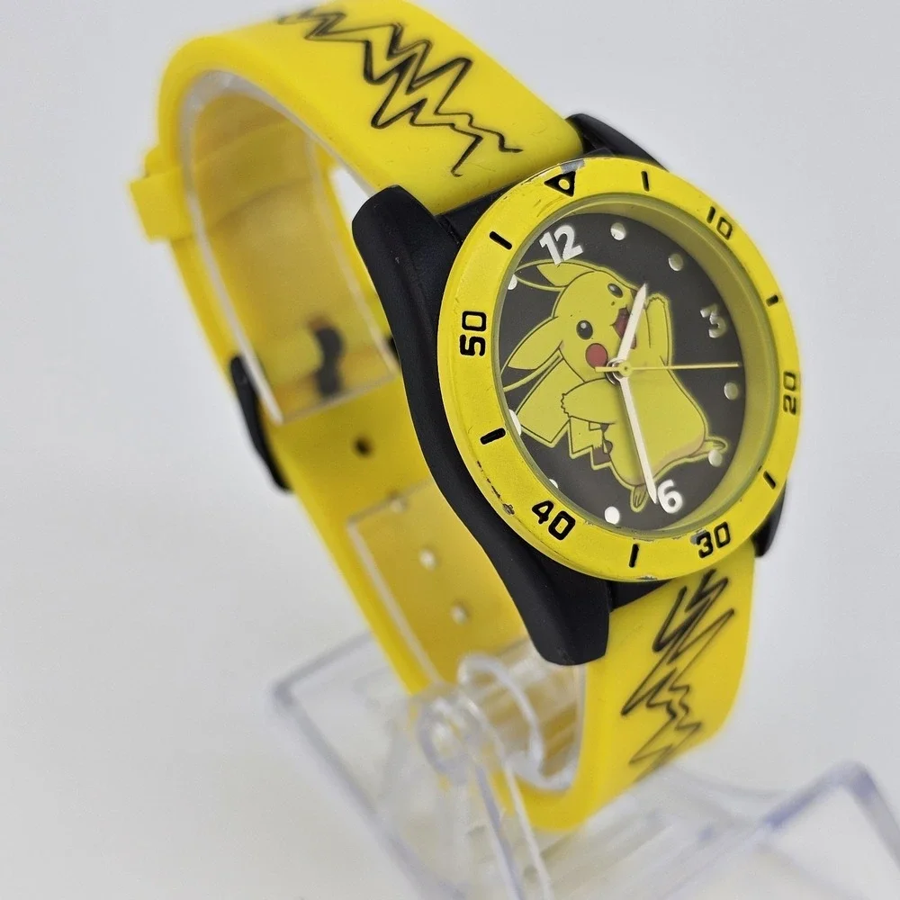 Pokemon Analog Watch 36MM Pikachu Dial‎ Black Yellow Plastic Bands New Battery
